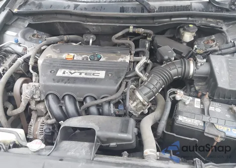 2009 Honda Accord 2.4 Lx-P from USA, damaged, VIN 1HGCP26449A113599